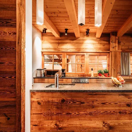 Im Weidach Superior * 洛伊塔施